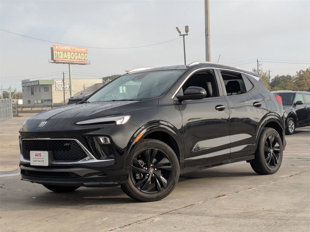 2024 Buick Encore GX Sport Touring's photo