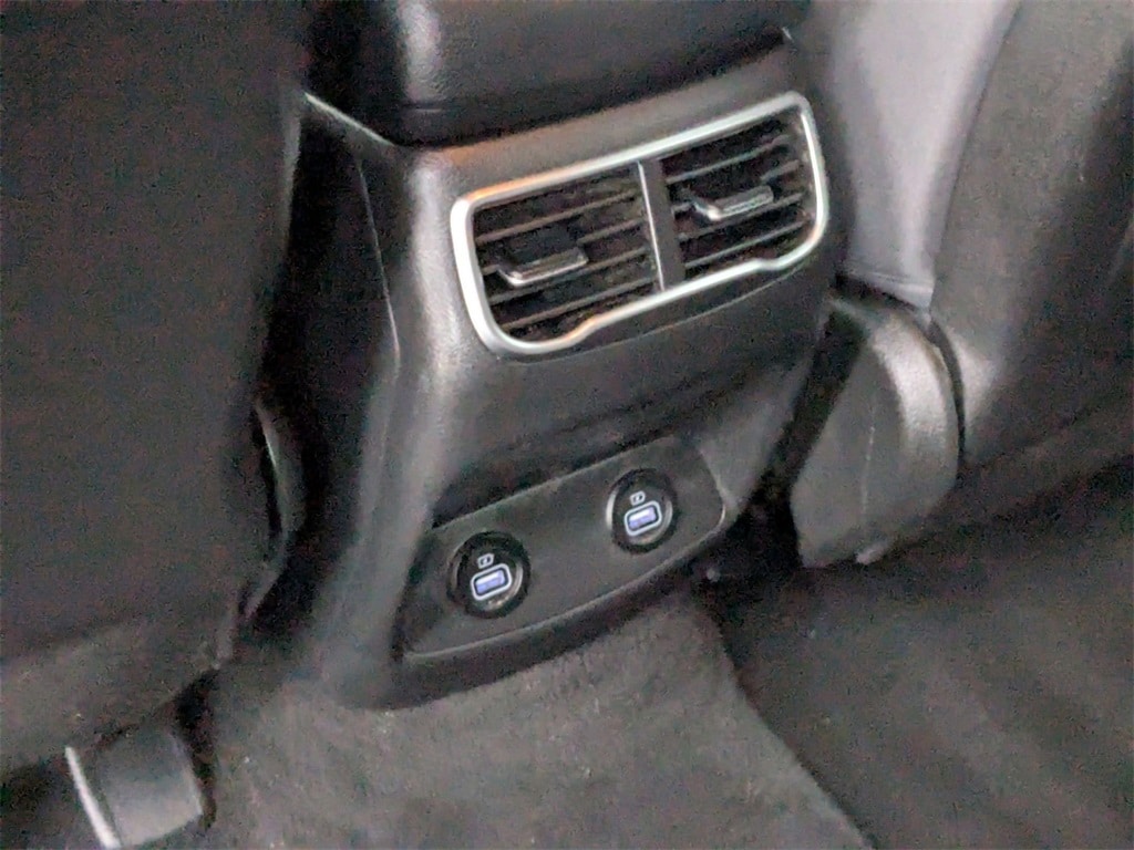 2023 Hyundai Santa Fe SEL 27