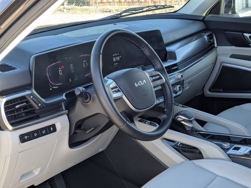 Thumbnail: 2025 Kia Telluride - 14