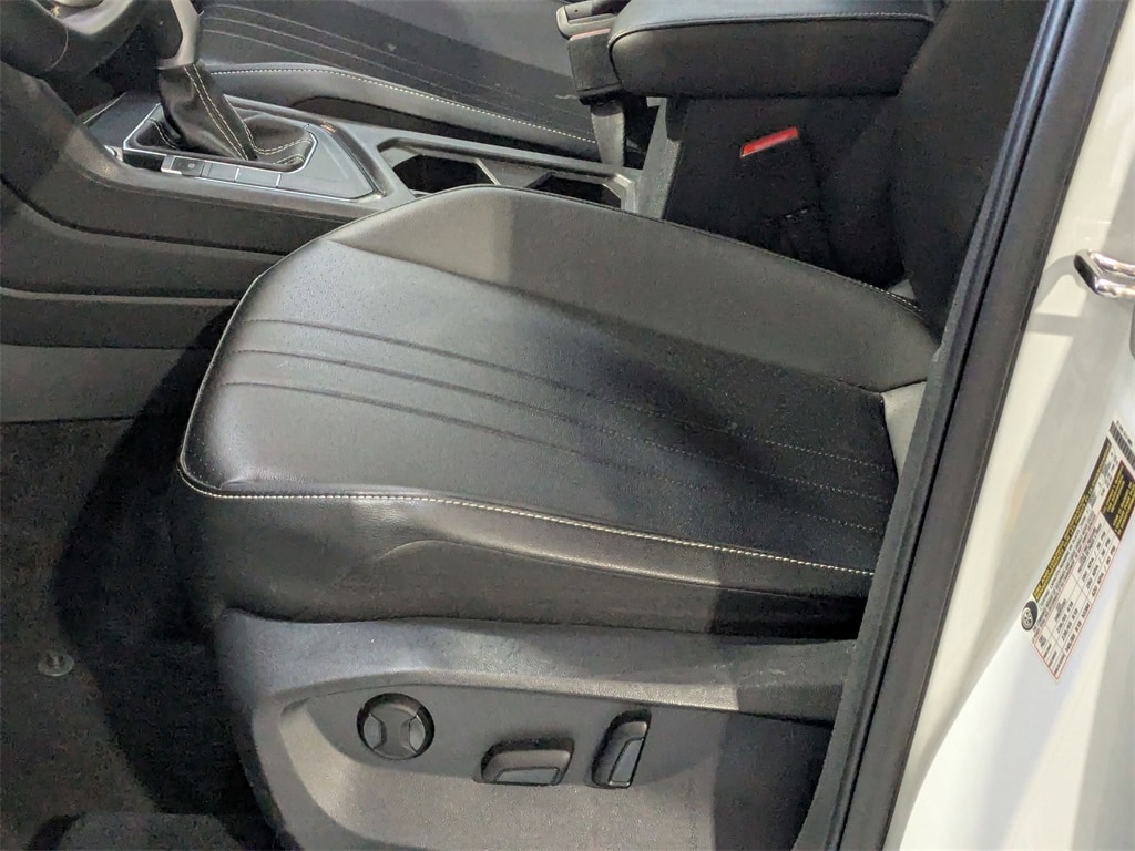 Thumbnail: 2024 Volkswagen Tiguan - 24