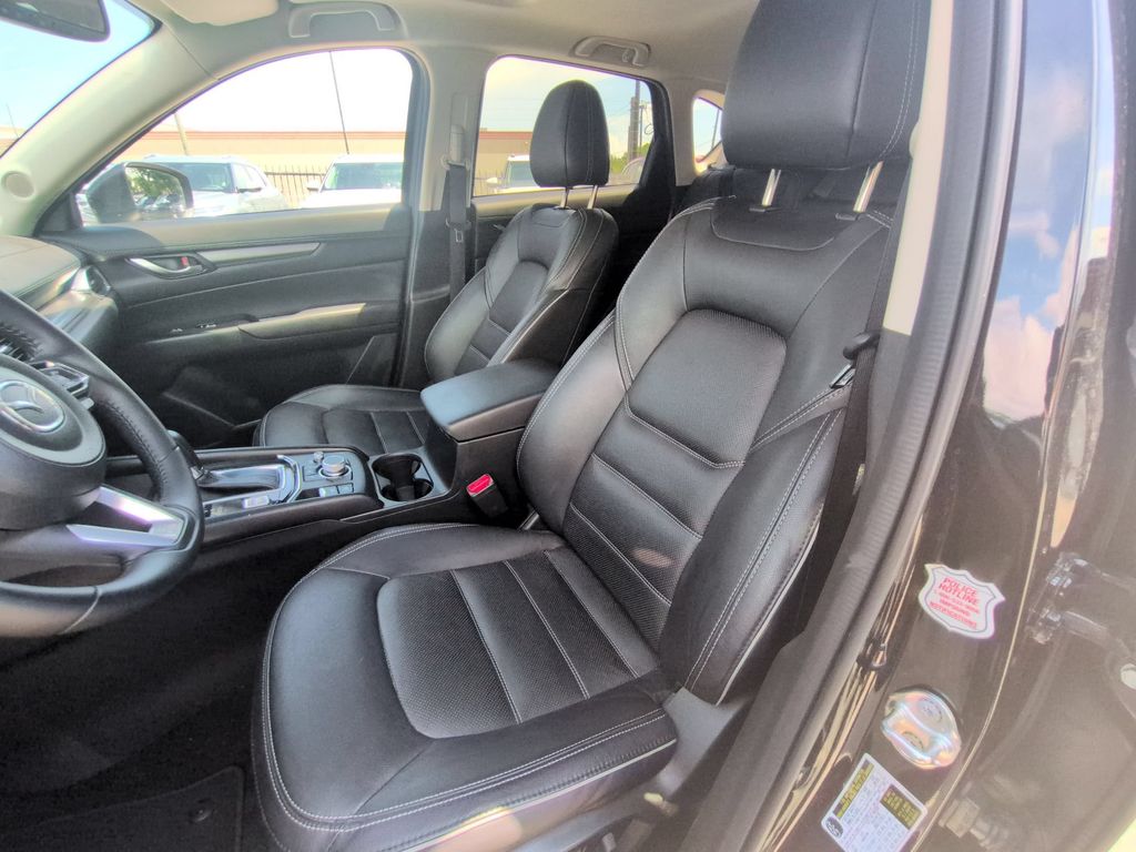 Thumbnail: 2025 Mazda CX-5 - 24