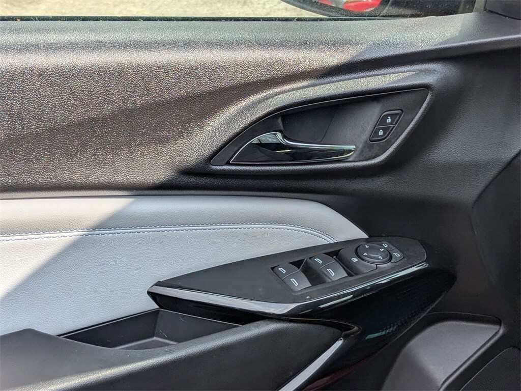 Thumbnail: 2025 Chevrolet Trax - 13