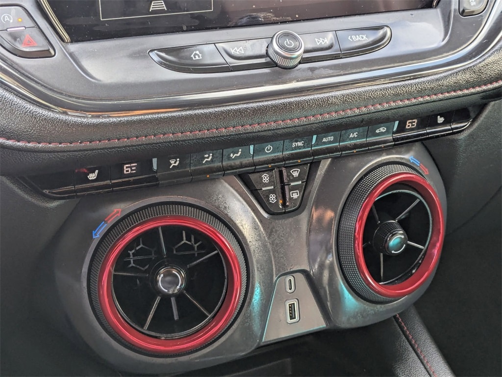 Thumbnail: 2025 Chevrolet Blazer - 22