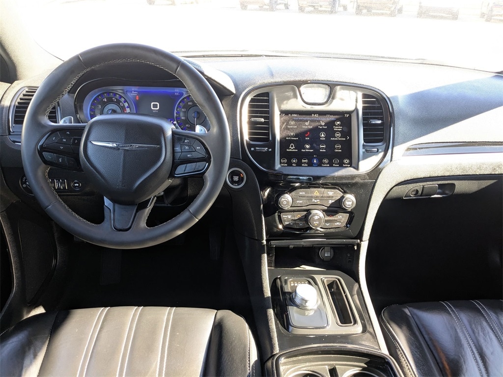 Thumbnail: 2023 Chrysler 300 - 29