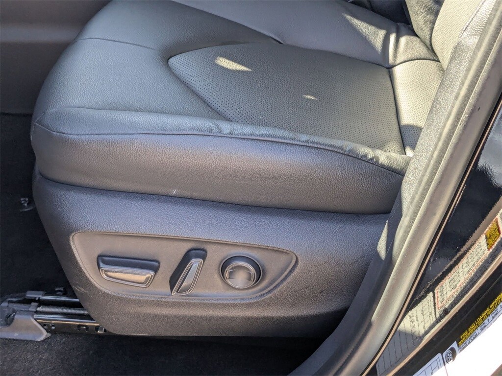 Thumbnail: 2025 Toyota Grand Highlander - 23