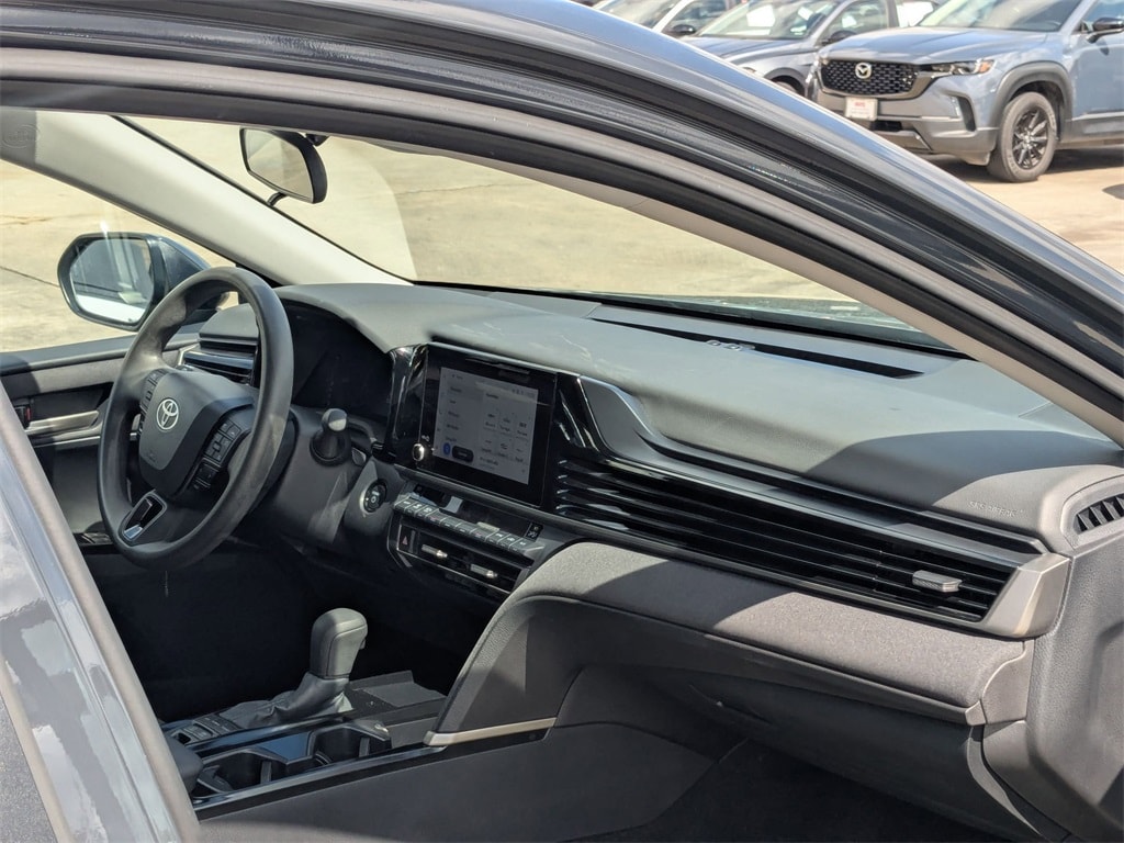 Thumbnail: 2025 Toyota Camry - 27