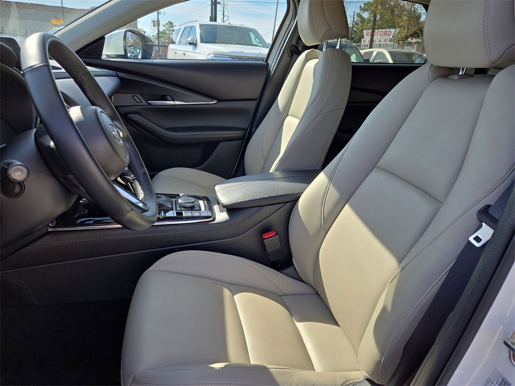 Thumbnail: 2025 Mazda CX-30 - 15