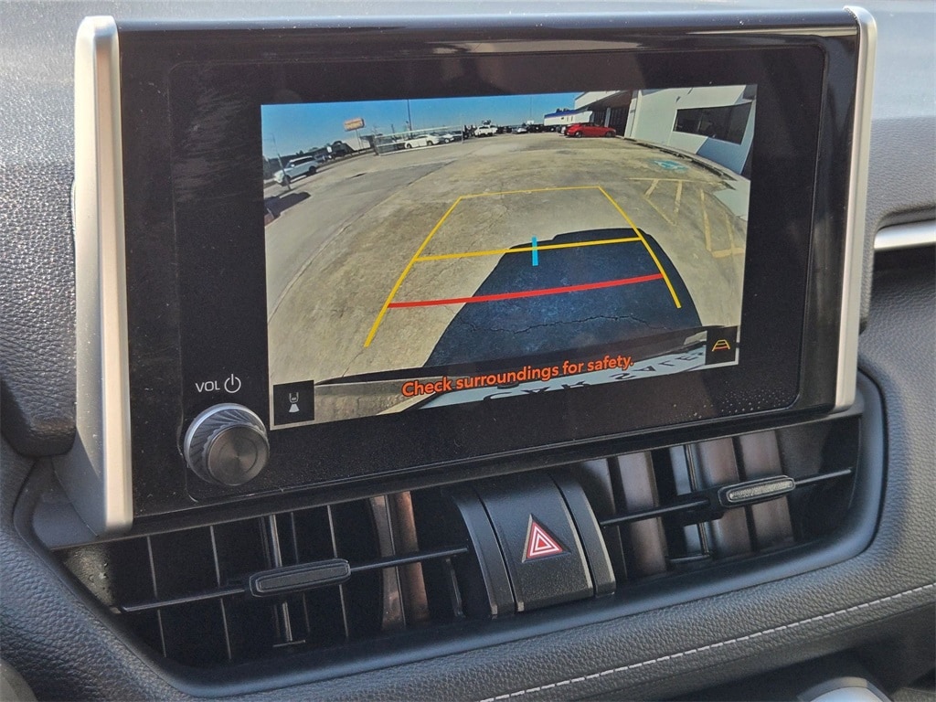 Thumbnail: 2025 Toyota RAV4 - 20