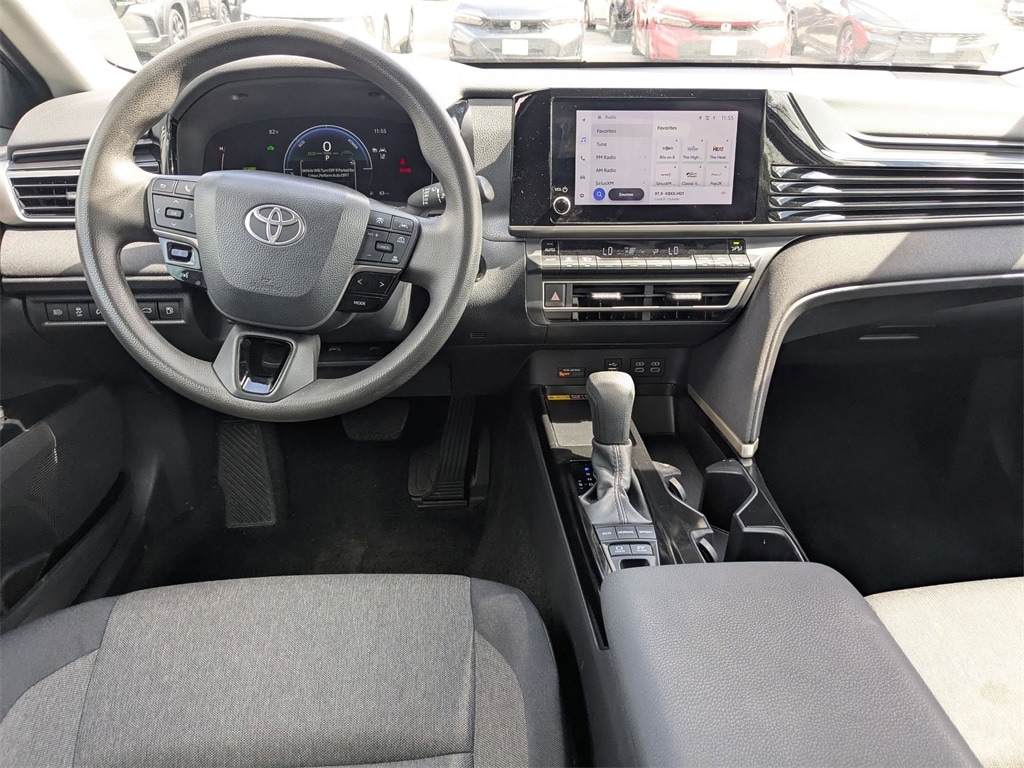 Thumbnail: 2025 Toyota Camry - 25
