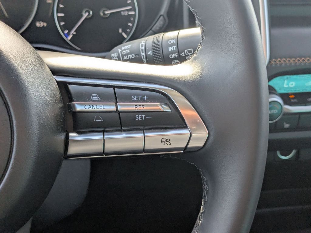 Thumbnail: 2025 Mazda CX-50 - 17