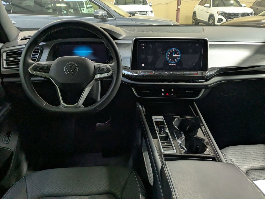 Thumbnail: 2025 Volkswagen Atlas - 25