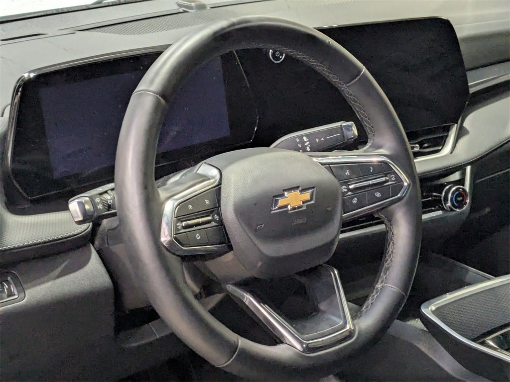 Thumbnail: 2025 Chevrolet Equinox - 15