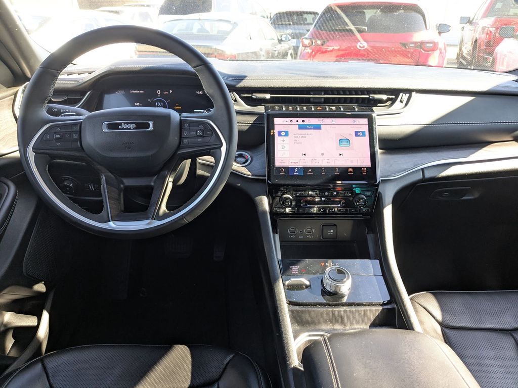 Thumbnail: 2024 Jeep Grand Cherokee L - 26