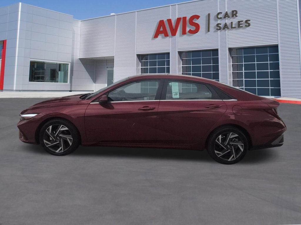Thumbnail: 2025 Hyundai Elantra - 10