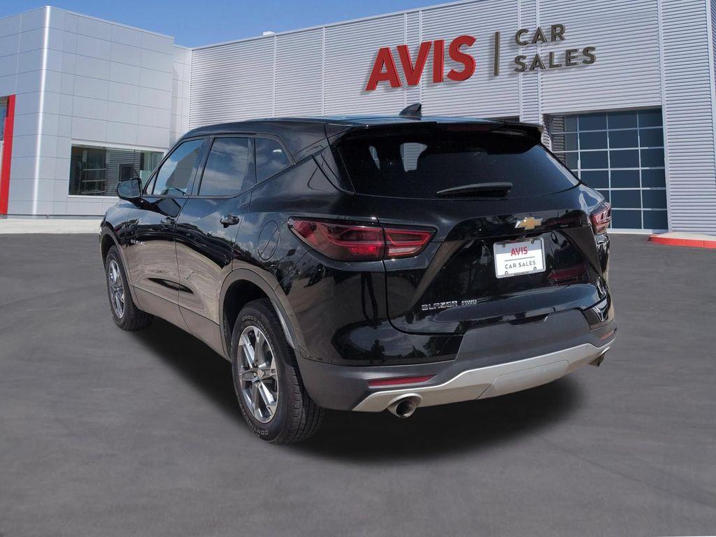 Thumbnail: 2025 Chevrolet Blazer - 9