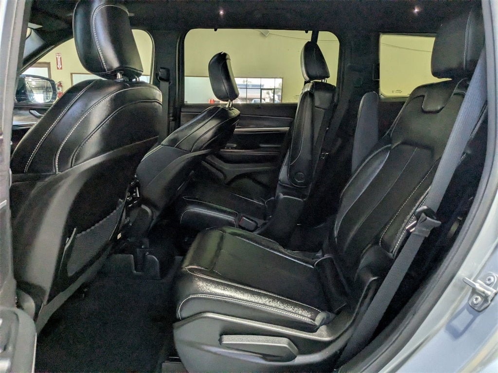 Thumbnail: 2024 Jeep Grand Cherokee L - 27