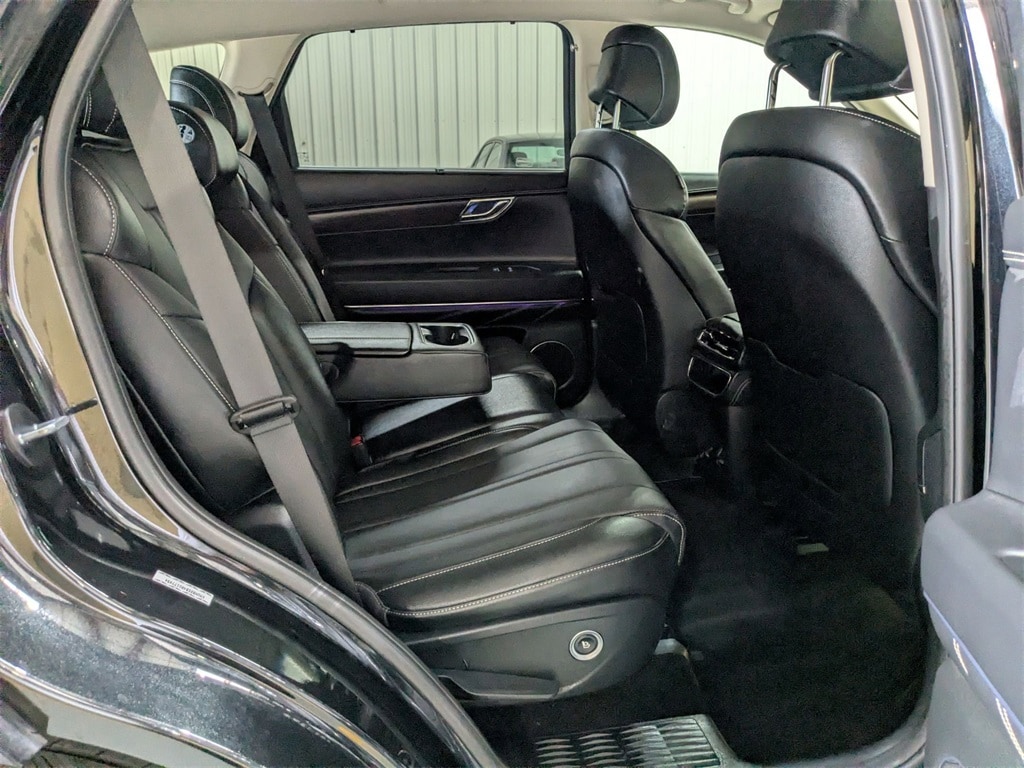 Thumbnail: 2024 Genesis GV80 - 30