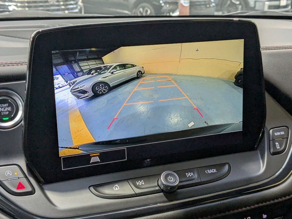 Thumbnail: 2025 Chevrolet Blazer - 16