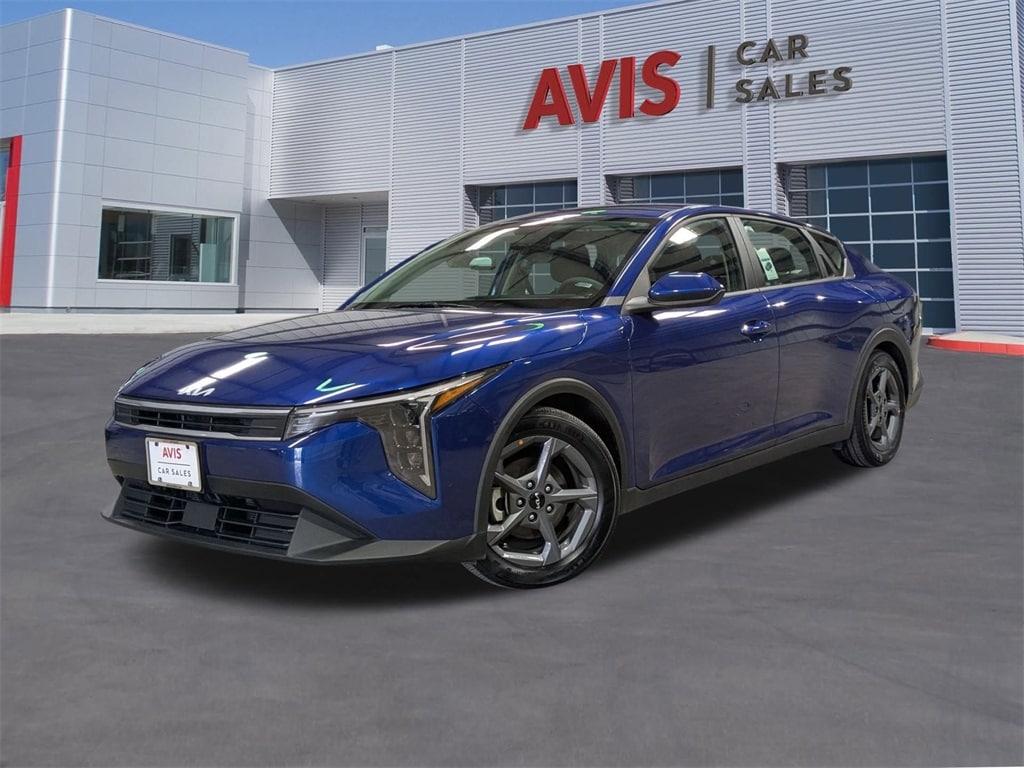 Thumbnail: 2025 Kia K4 - 1