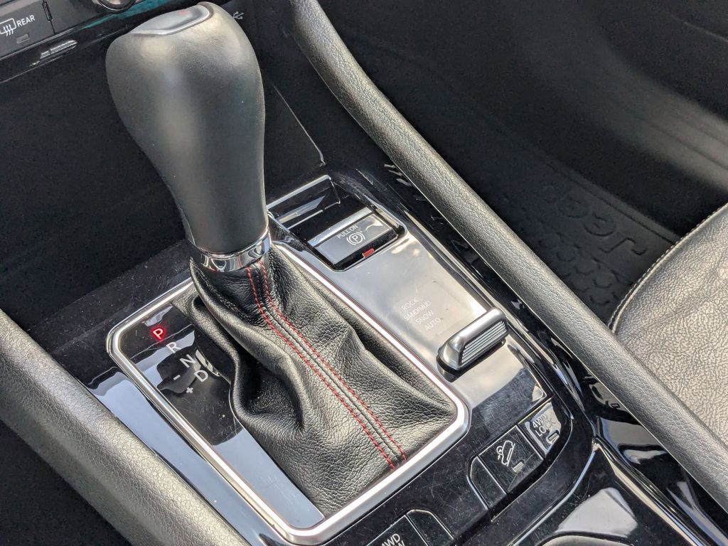 Thumbnail: 2025 Jeep Compass - 16