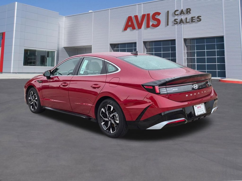 Thumbnail: 2025 Hyundai Sonata - 9