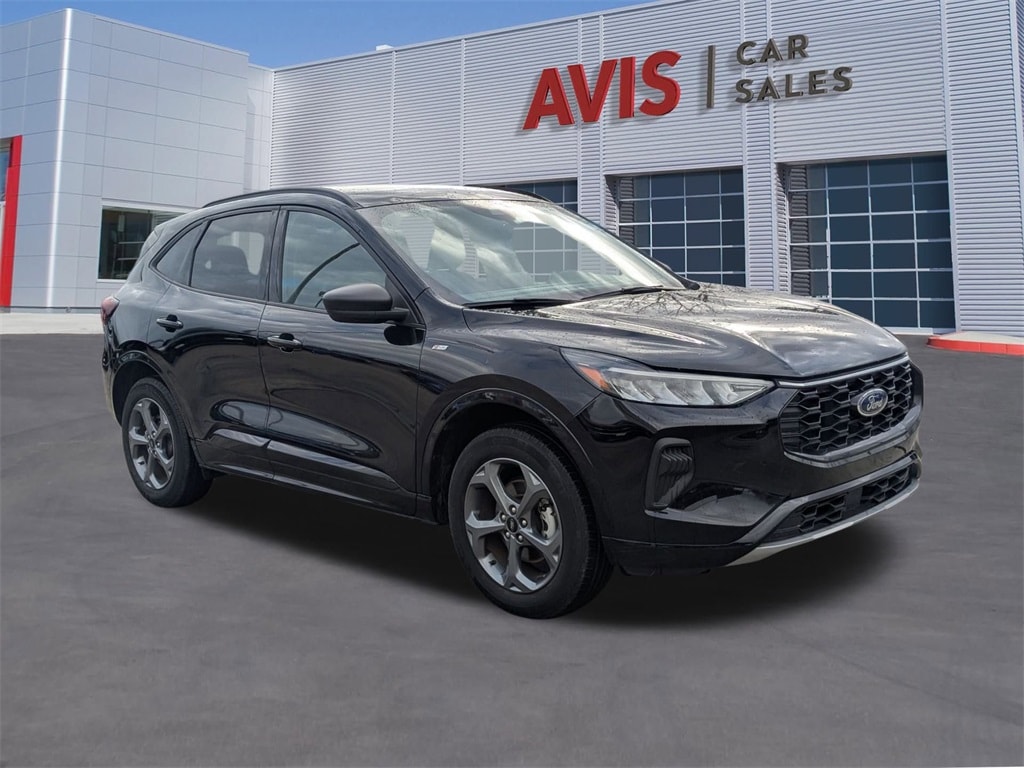 Thumbnail: 2024 Ford Escape - 3