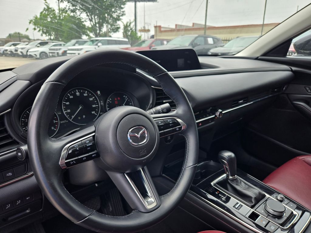 Thumbnail: 2025 Mazda CX-30 - 15
