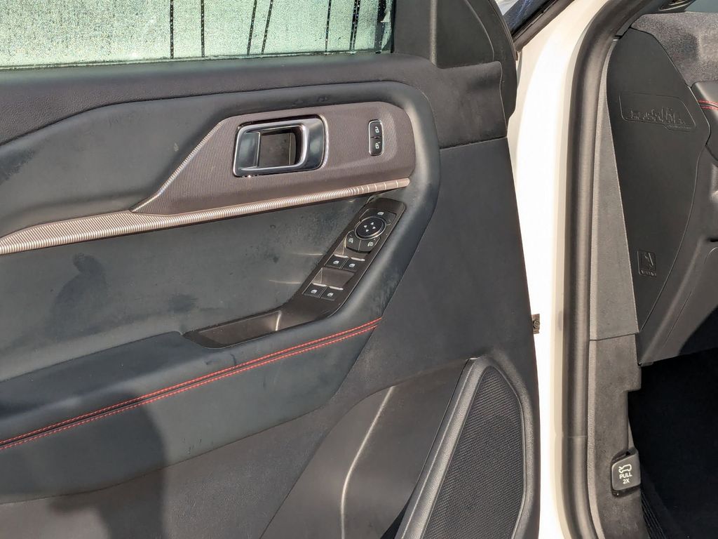 Thumbnail: 2025 Ford Explorer - 13