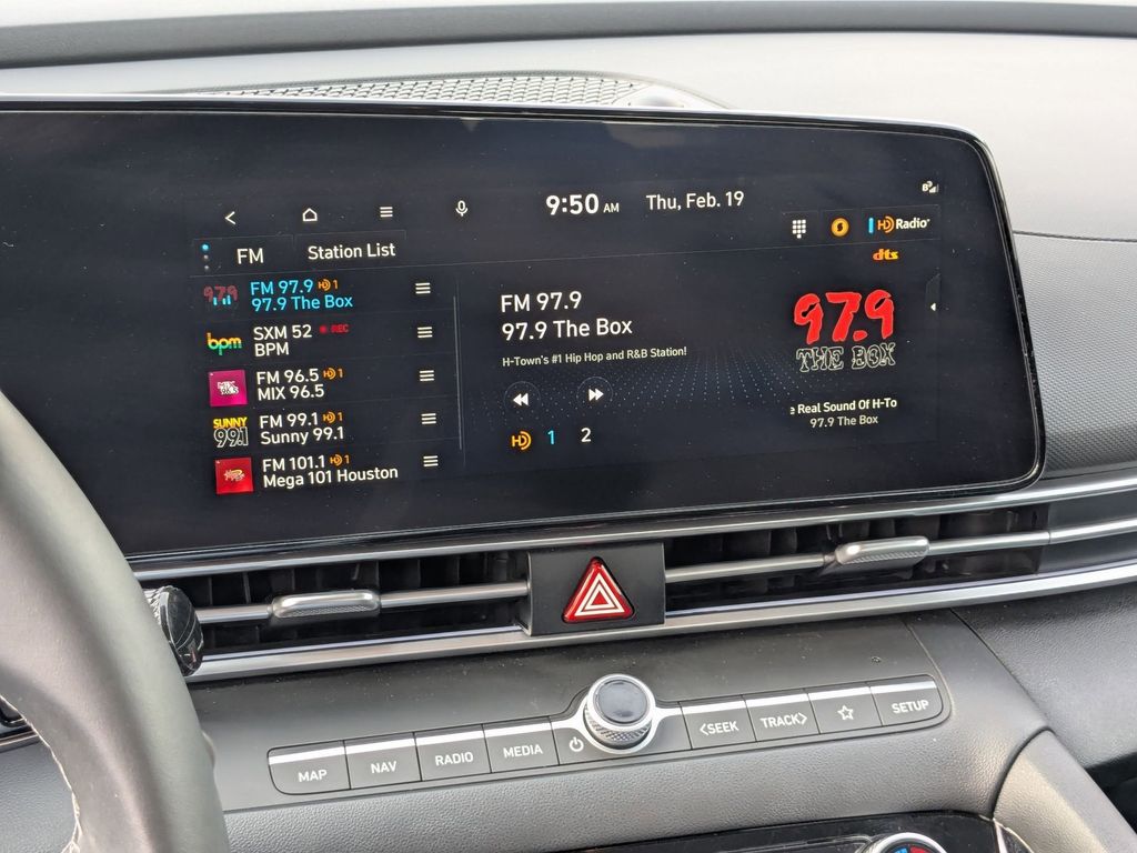 Thumbnail: 2025 Hyundai Elantra - 22