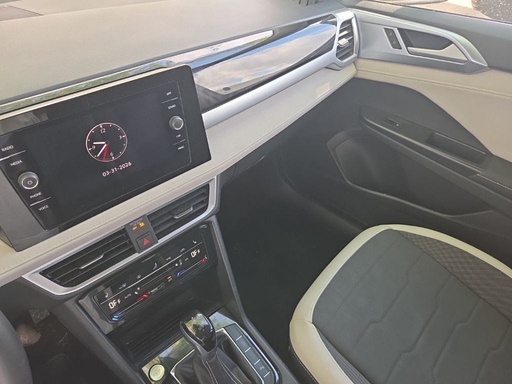 Thumbnail: 2025 Volkswagen Taos - 3