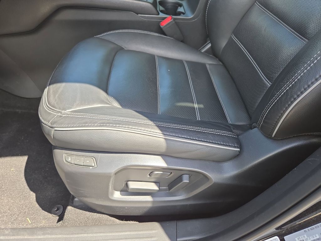 Thumbnail: 2025 Mazda CX-5 - 14