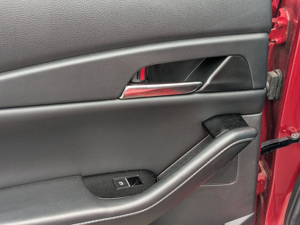 Thumbnail: 2025 Mazda CX-30 - 25