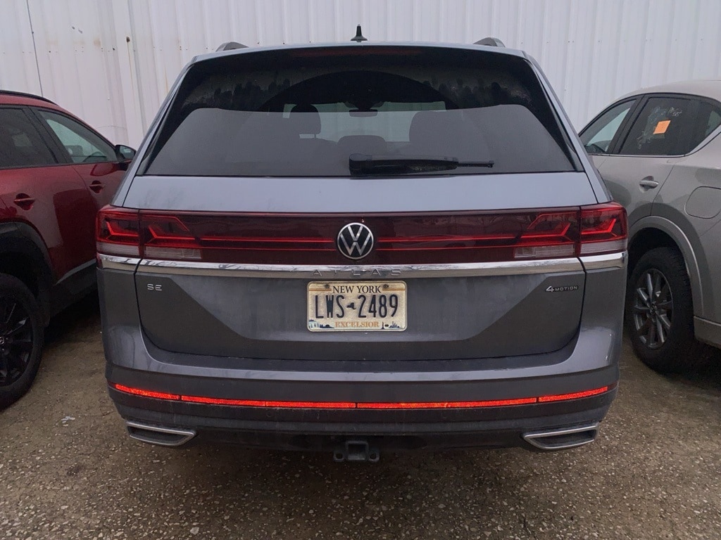 Certified 2025 Volkswagen Atlas 2.0T SE w/Technology SUV