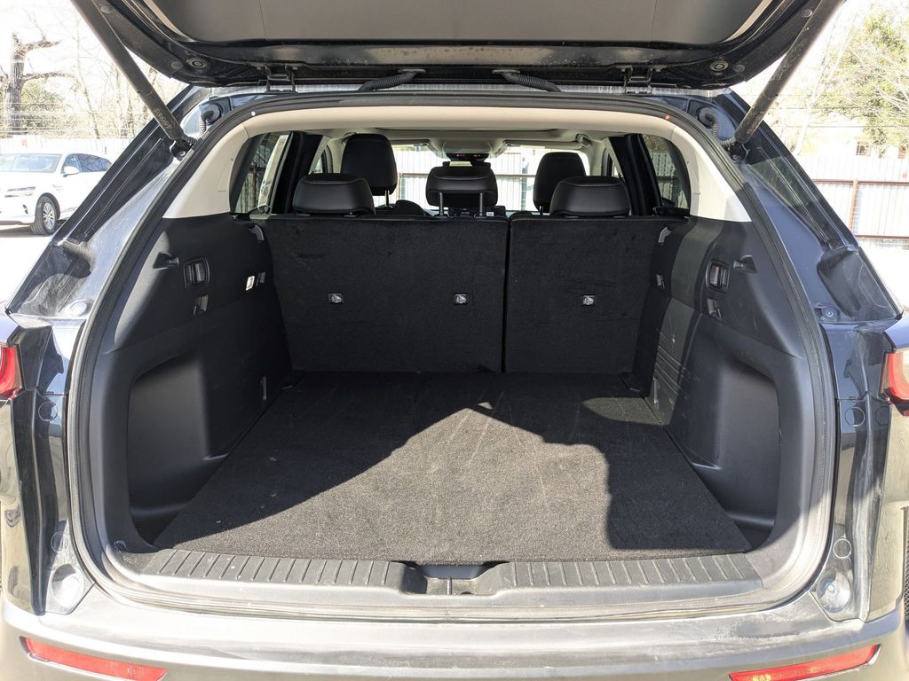 Thumbnail: 2025 Mazda CX-50 - 29