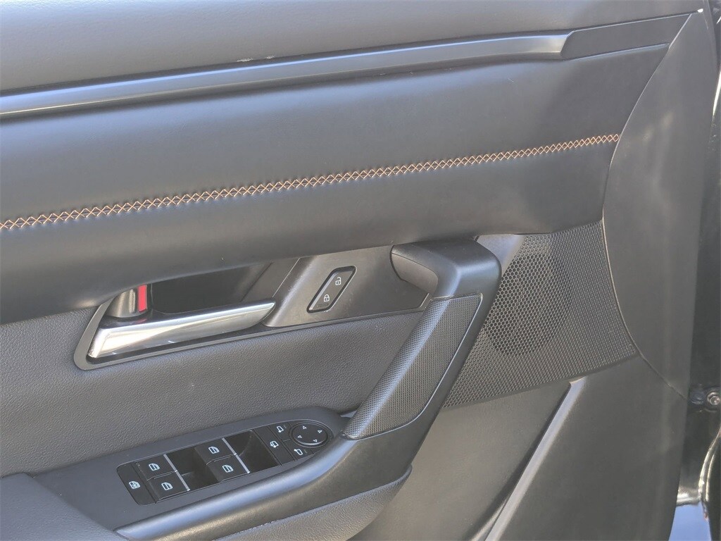 Thumbnail: 2025 Mazda CX-50 - 13