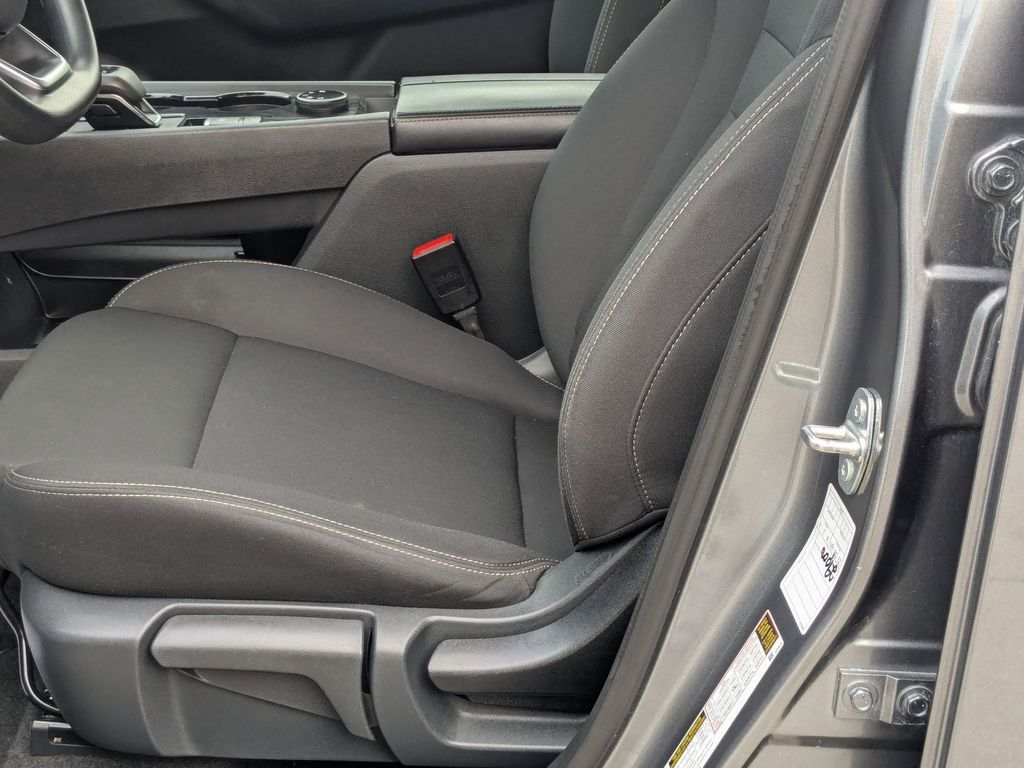 Thumbnail: 2023 Nissan Rogue - 23