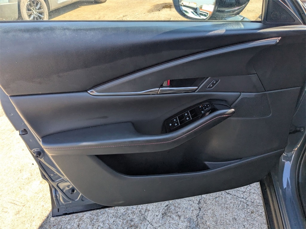 Thumbnail: 2025 Mazda CX-30 - 11