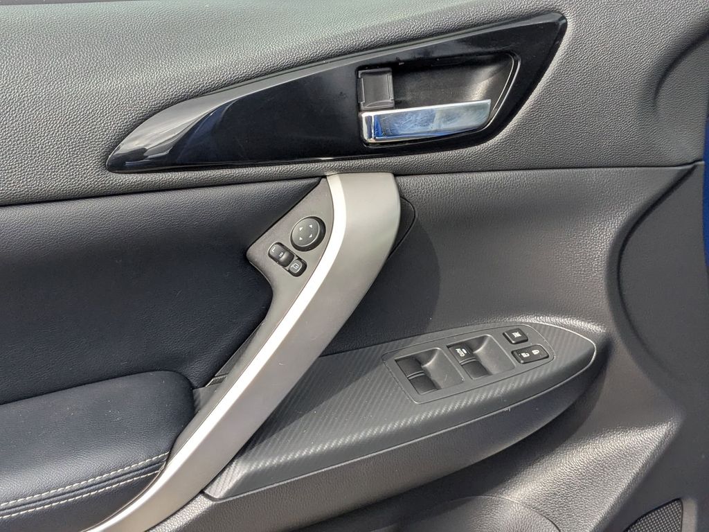 Thumbnail: 2025 Mitsubishi Eclipse Cross - 13