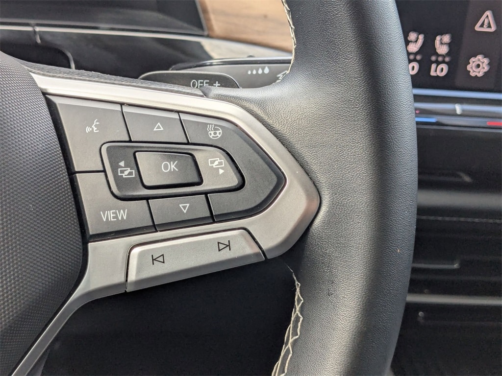 Thumbnail: 2025 Volkswagen Atlas - 17