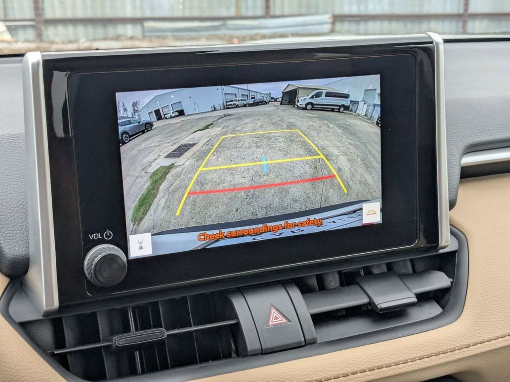 Thumbnail: 2025 Toyota RAV4 - 18