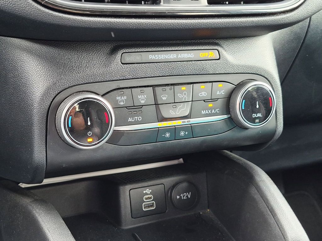 Thumbnail: 2025 Ford Escape - 21