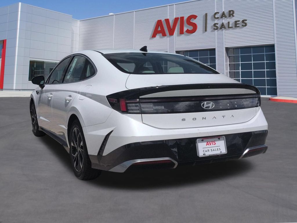 Thumbnail: 2025 Hyundai Sonata - 9