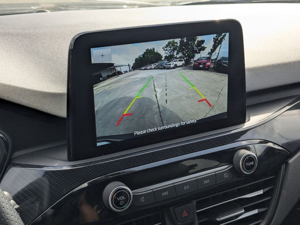 Thumbnail: 2025 Ford Escape - 16