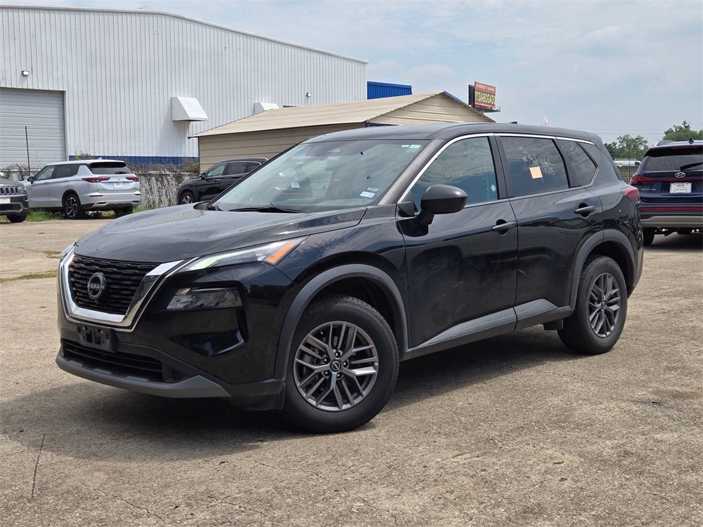 Thumbnail: 2023 Nissan Rogue - 1