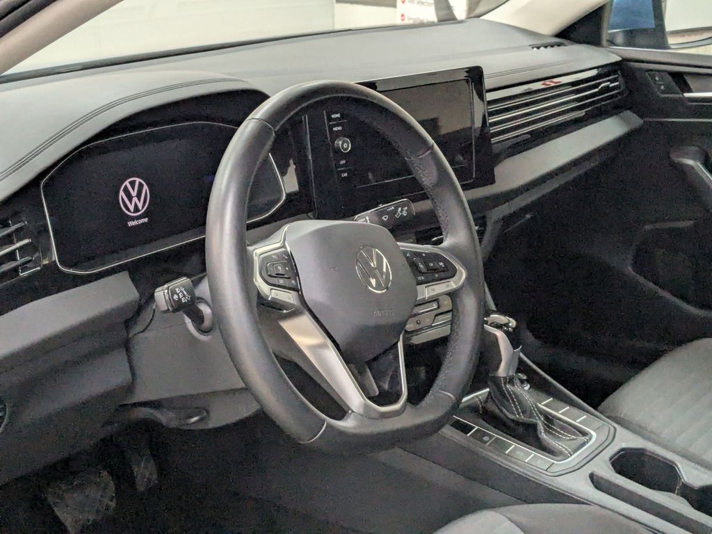 Thumbnail: 2025 Volkswagen Jetta - 14