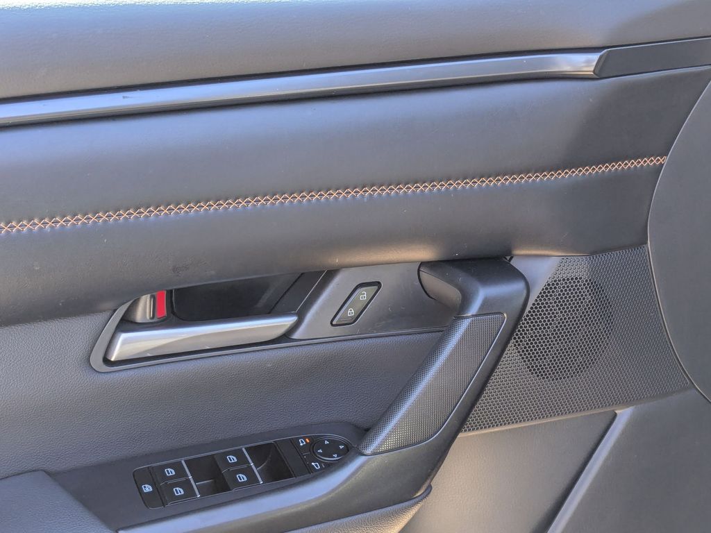 Thumbnail: 2025 Mazda CX-50 - 13