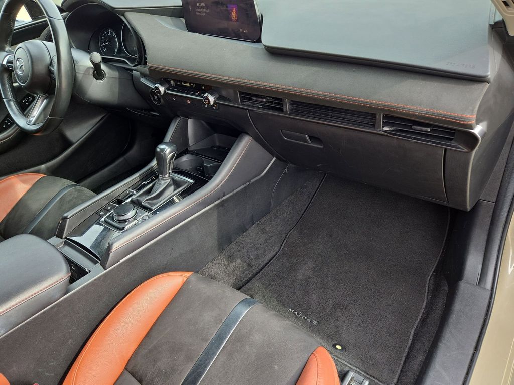 Thumbnail: 2024 Mazda Mazda3 - 33