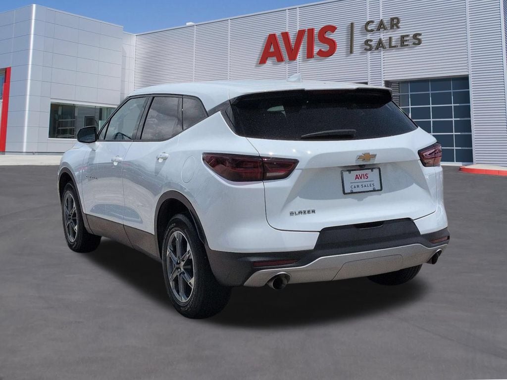 Thumbnail: 2025 Chevrolet Blazer - 9