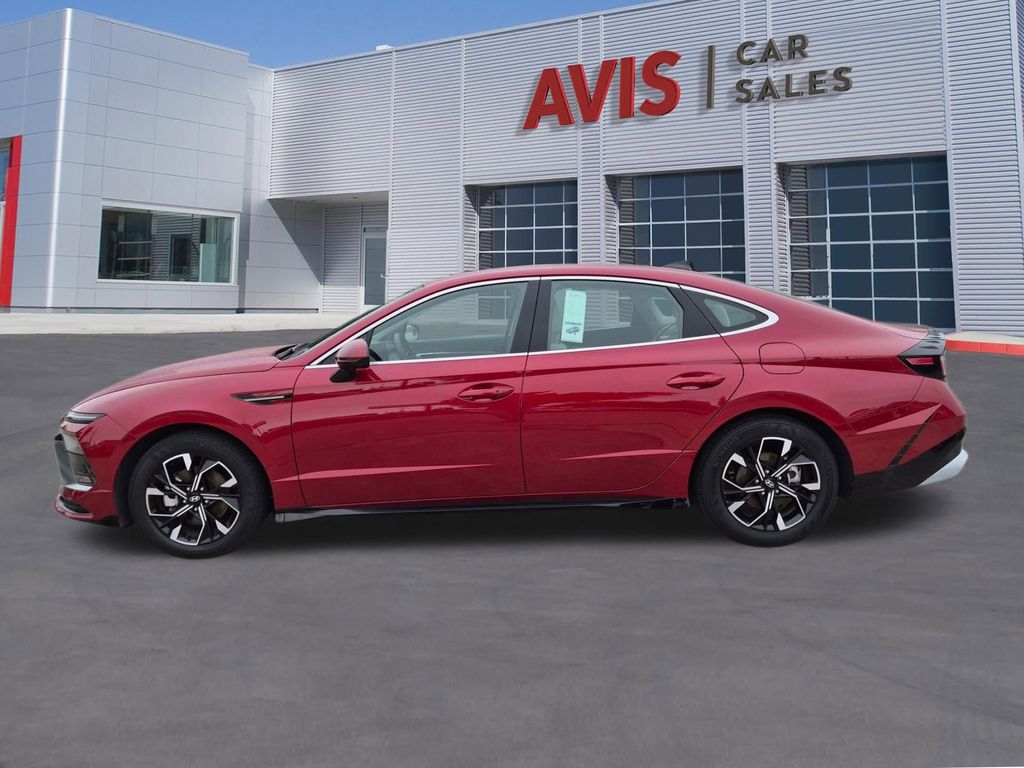 Thumbnail: 2025 Hyundai Sonata - 10