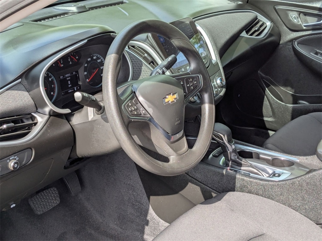 2024 Chevrolet Malibu LT 11